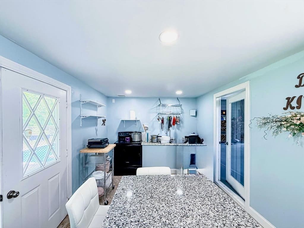 19 Hawthorne Rd, Ashland MA 01721 photo 32