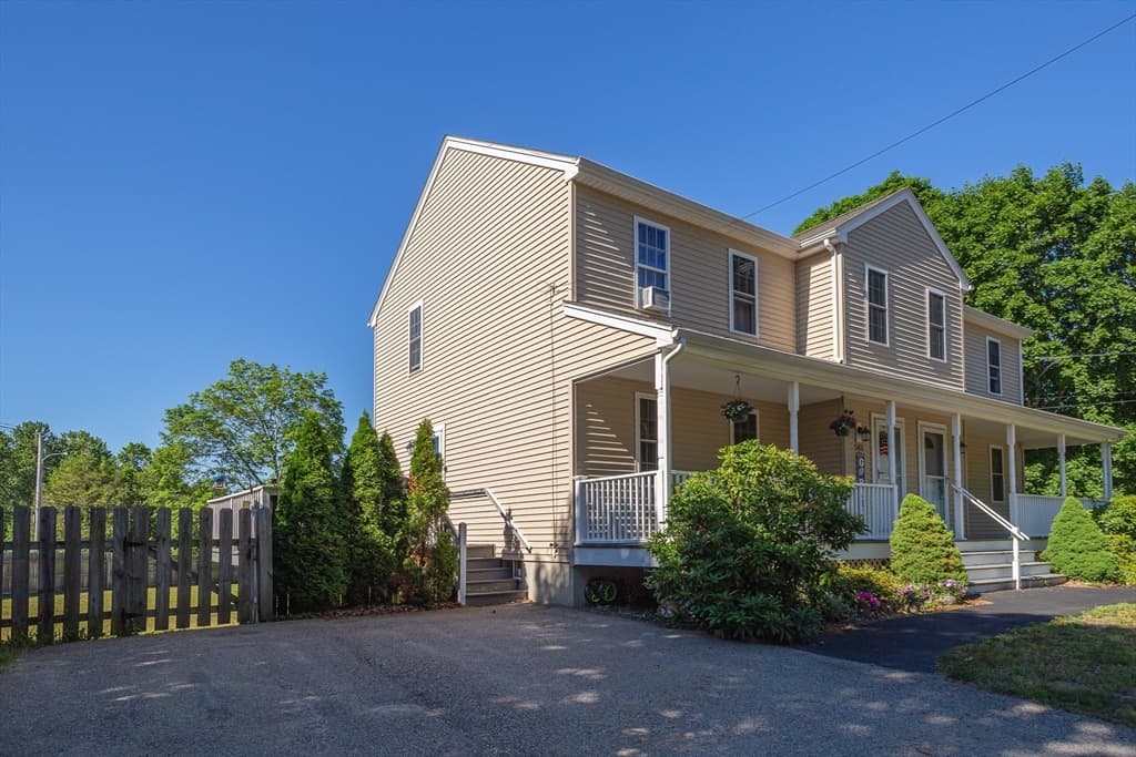 583 Plymouth St # 583, Middleboro MA 02346