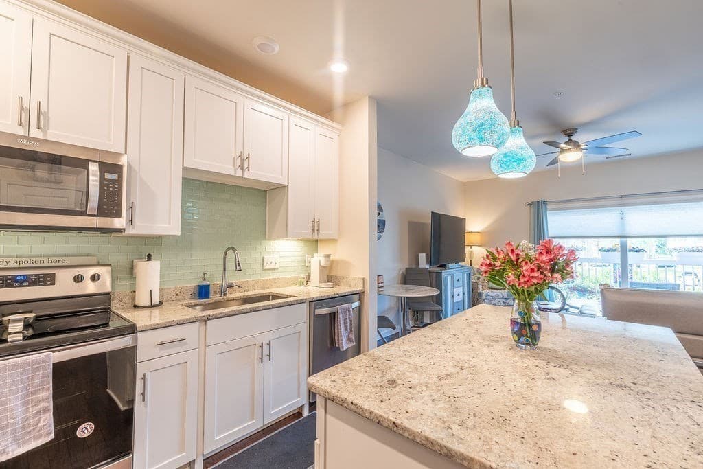 Condominium at 230 Martins Landing # 102, North Reading MA 01864, North Reading, photo 6 of 34