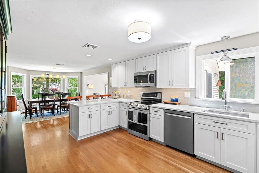 21 Bridie Ln, Norfolk MA 02056 photo 4