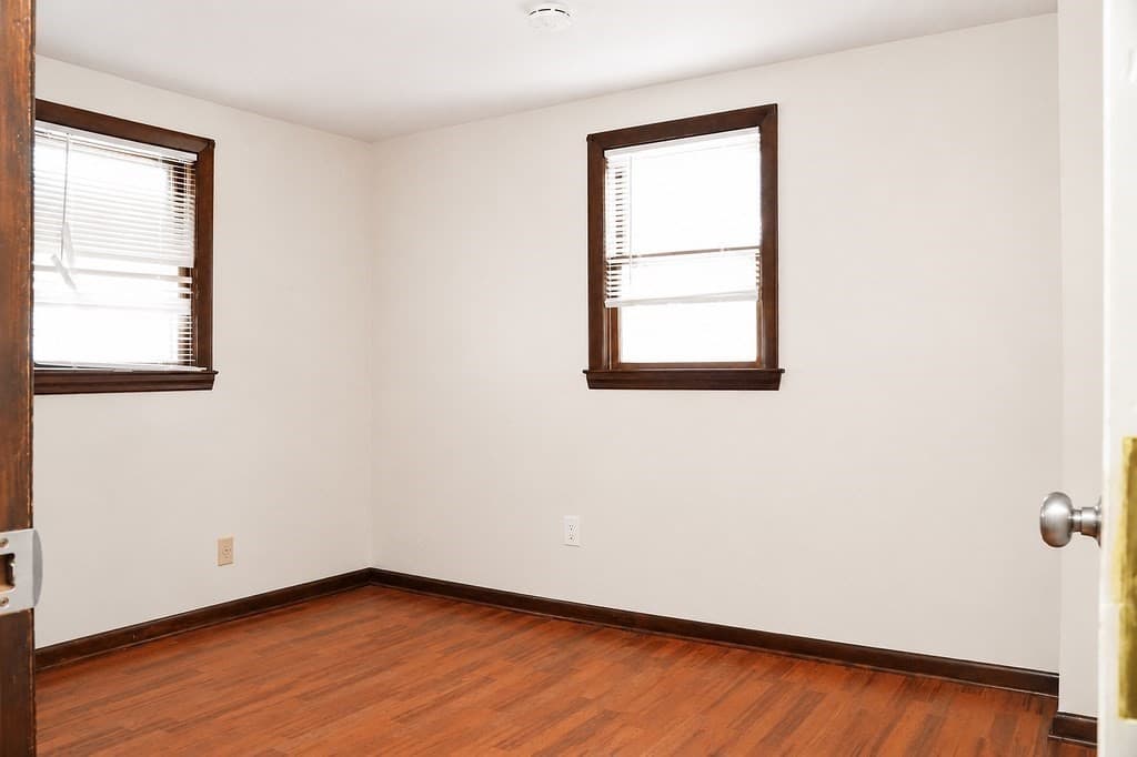 3 Family at 461 Montello St, Brockton MA 02301, photo 13 of 30