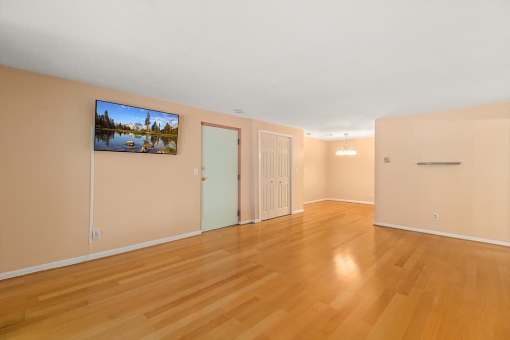 Condominium at 1 Centre St # 9, Canton MA 02021, Canton, photo 5 of 23