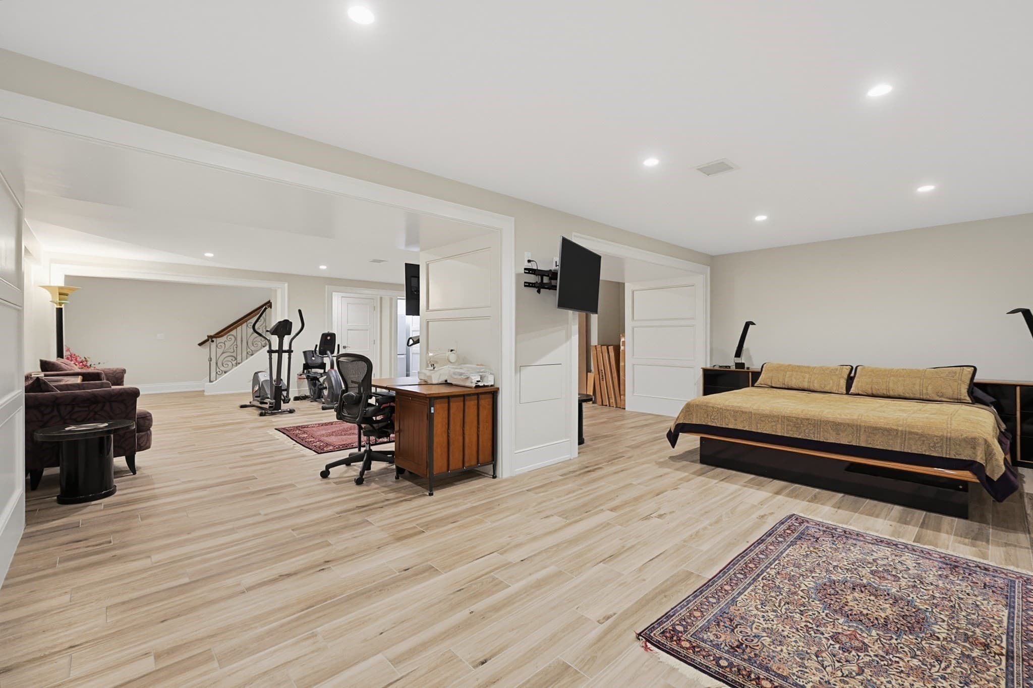 Single Family Residence at 13 Davenport Ln # 13, Hopkinton MA 01748, Hopkinton, photo 39 of 42