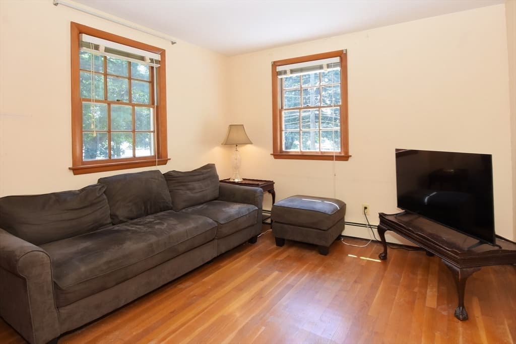 39 Winona Street, Peabody MA 01960 photo 18