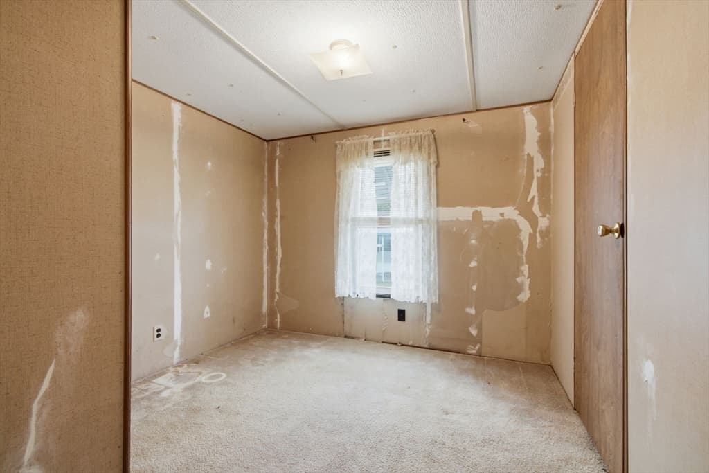 36 Catherine Drive, Attleboro MA 02703 photo 10