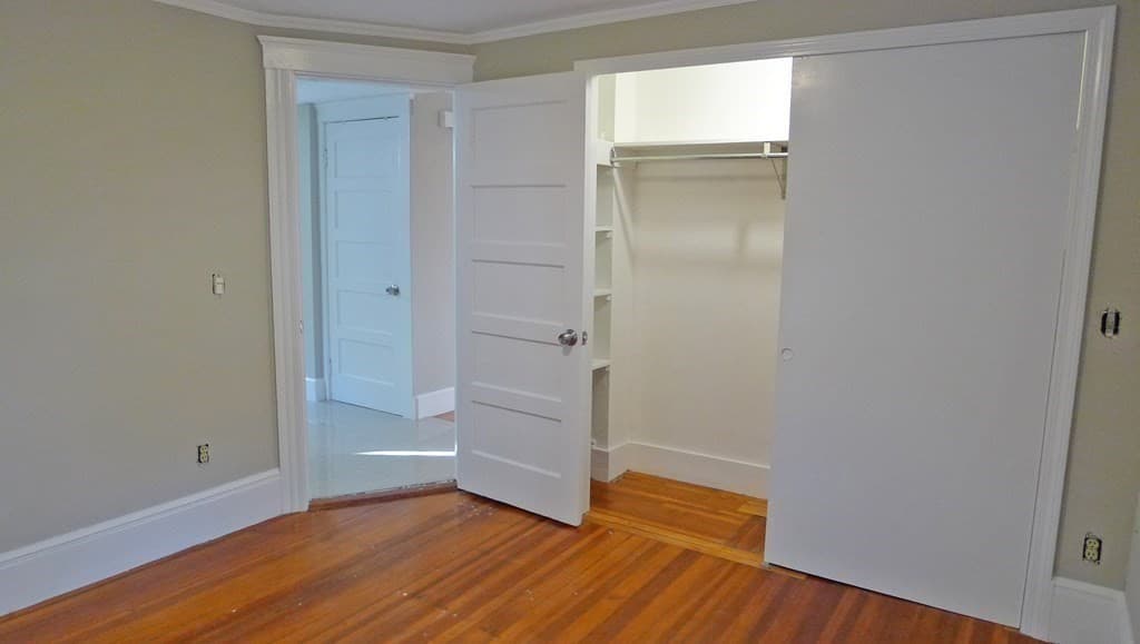 Single Family Residence at 31 Lantern Lane, Wellesley MA 02481, photo 9 of 19