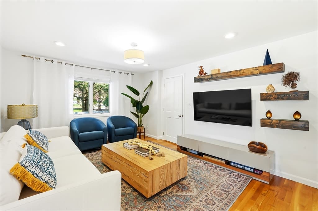 Single Family Residence at 41 Cross St, Winchester MA 01890, photo 13 of 42