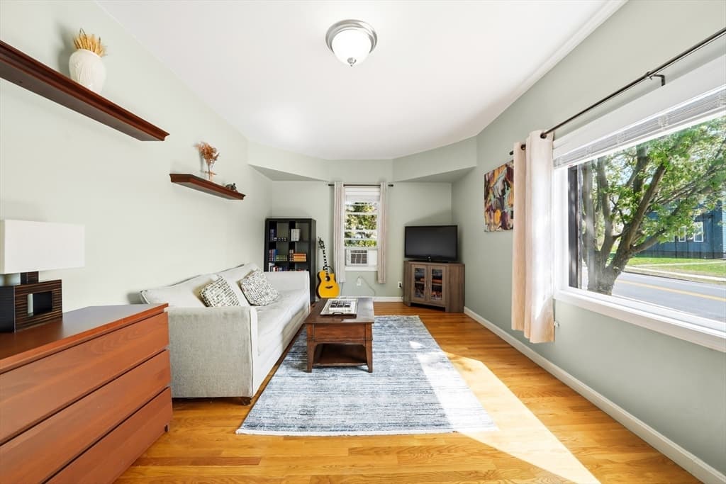 Single Family Residence at 41 Cross St, Winchester MA 01890, photo 7 of 42
