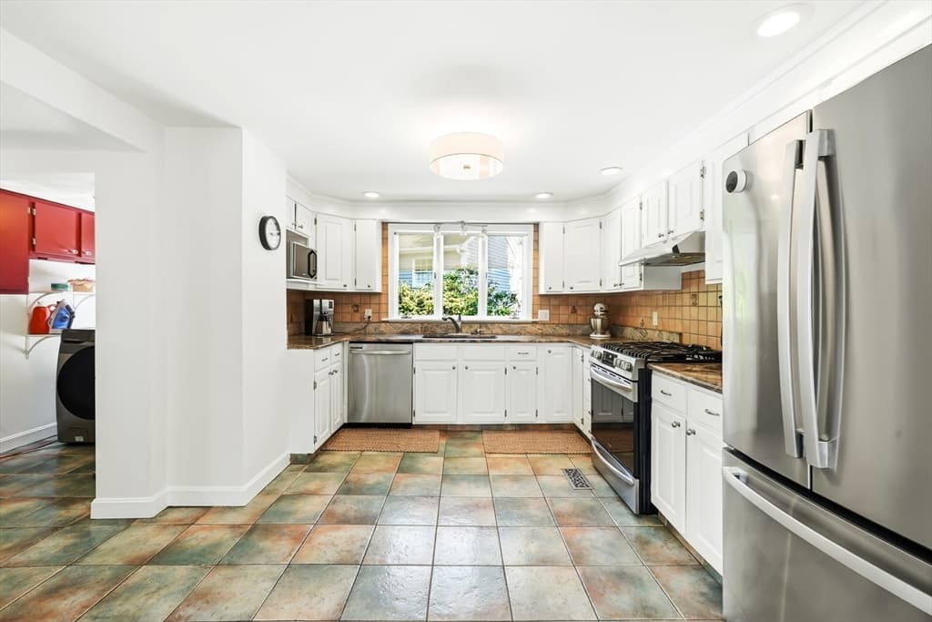 Single Family Residence at 41 Cross St, Winchester MA 01890, photo 18 of 42