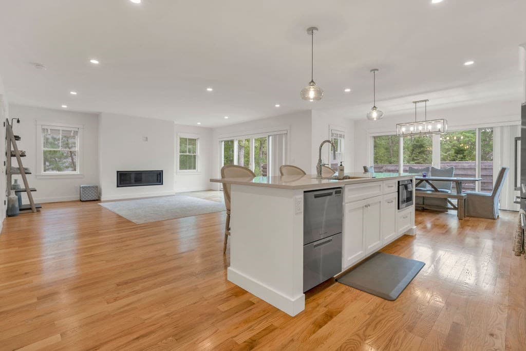 28 Grovedale Road, Oak Bluffs MA 02568 photo 17