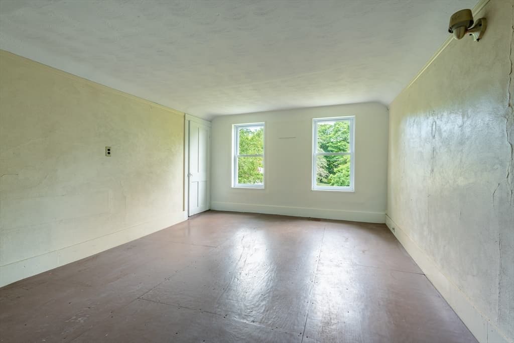 Single Family Residence at 1450 S East St, Amherst MA 01002, Amherst, photo 28 of 40