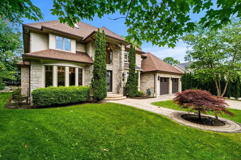 20 Boulder Rd, Newton MA 02459 photo 3