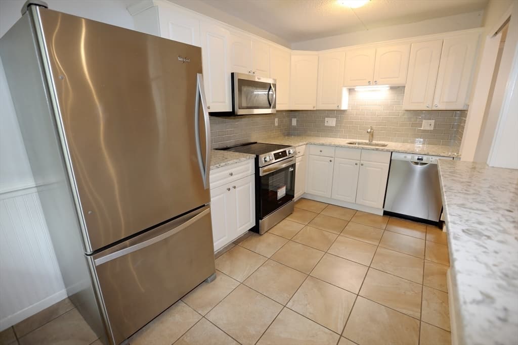 62 South St # 15, Quincy MA 02169 photo 8