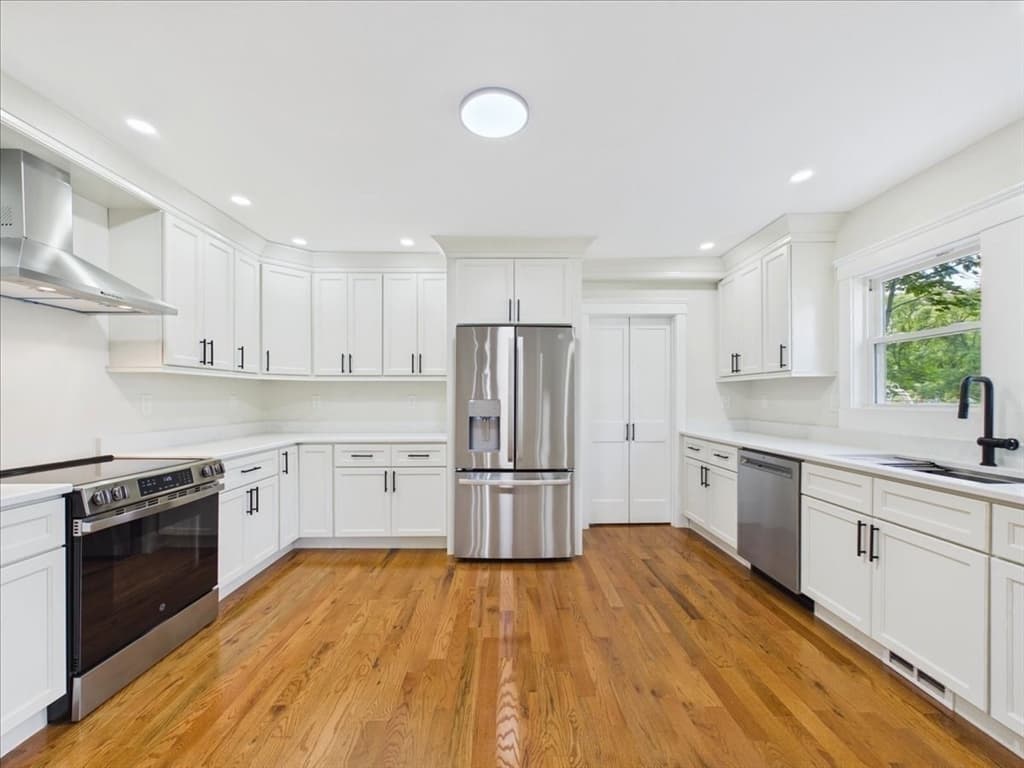 1544 Bridge St, Dracut MA 01826 photo 12