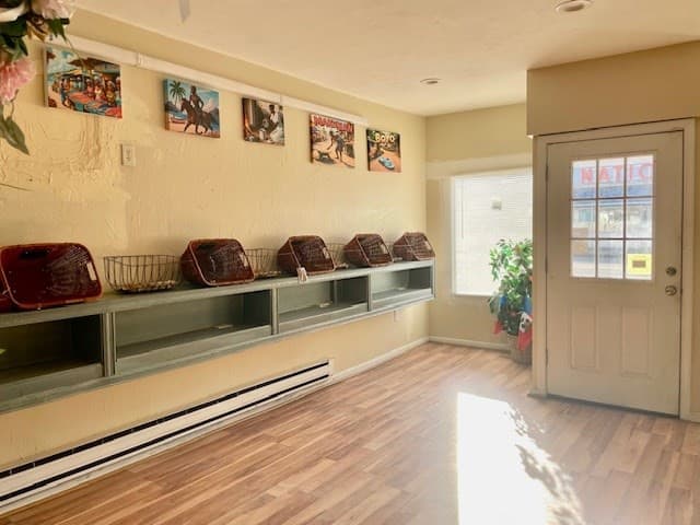377 Park Ave, Worcester MA 01610 photo 3