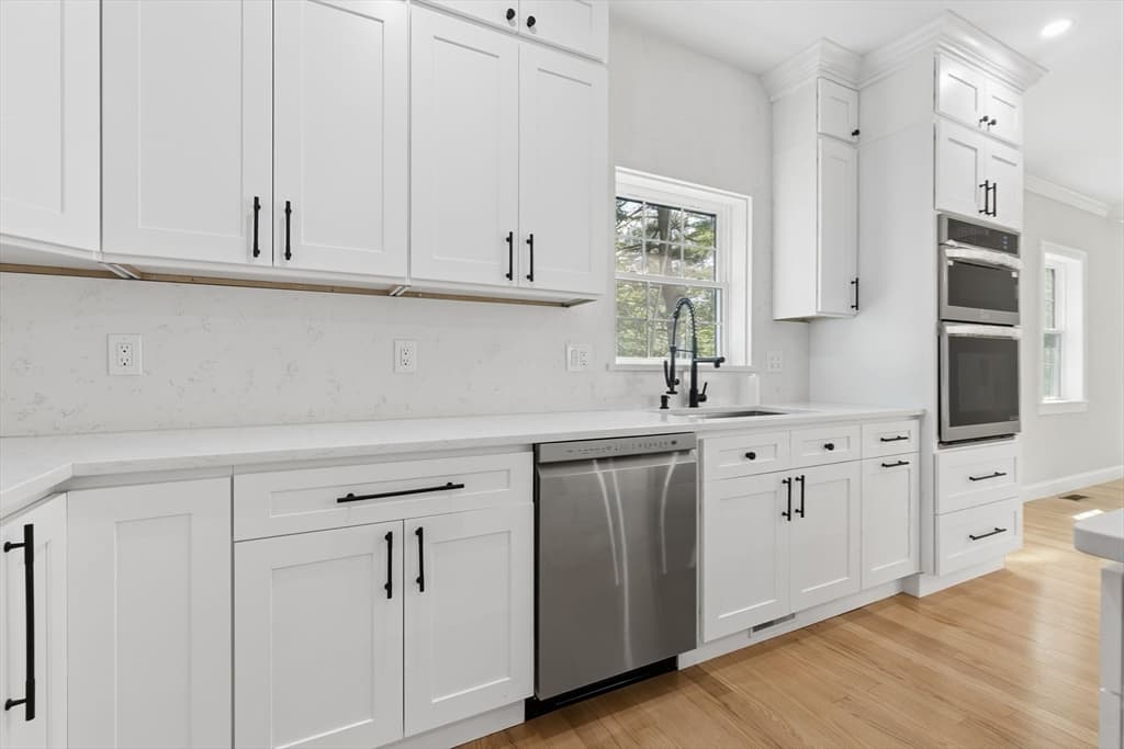 53 Louis St, Holliston MA 01746 photo 6