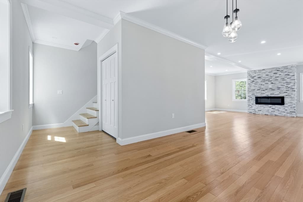 53 Louis St, Holliston MA 01746 photo 10