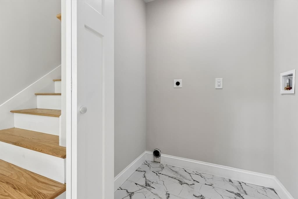 53 Louis St, Holliston MA 01746 photo 11