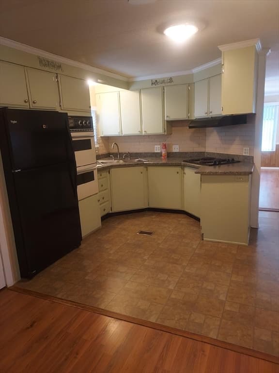 45 Southway, Taunton MA 02780 photo 7