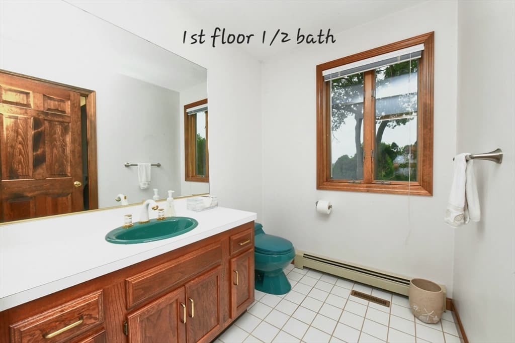 Single Family Residence at 1 Homestead Rd, Bourne MA 02562, photo 8 of 36