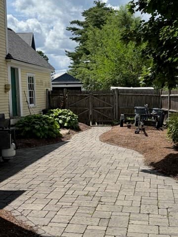 46 Concord St, Nashua NH 03064 photo 33
