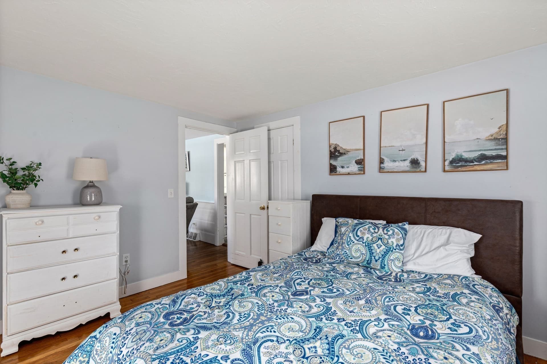 Single Family Residence at 46 Pawkannawkut Dr, Yarmouth MA 02664, photo 16 of 26