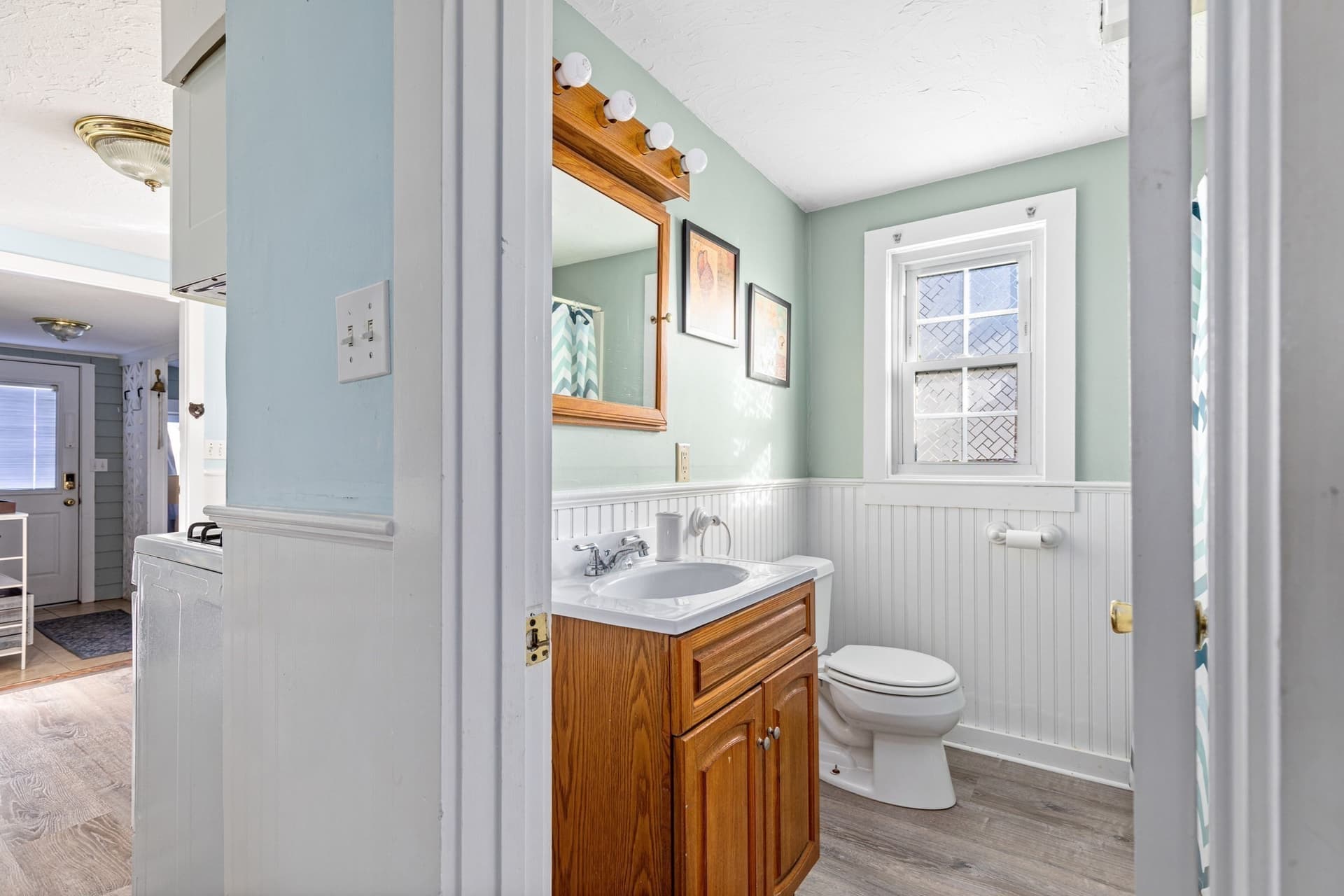 Single Family Residence at 46 Pawkannawkut Dr, Yarmouth MA 02664, photo 10 of 26