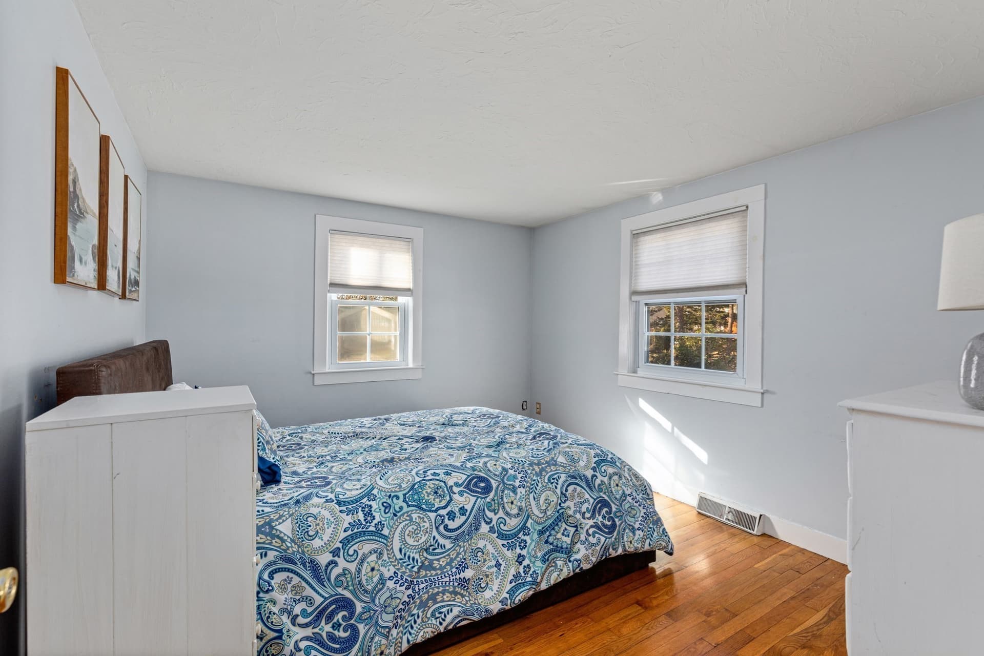 Single Family Residence at 46 Pawkannawkut Dr, Yarmouth MA 02664, photo 15 of 26