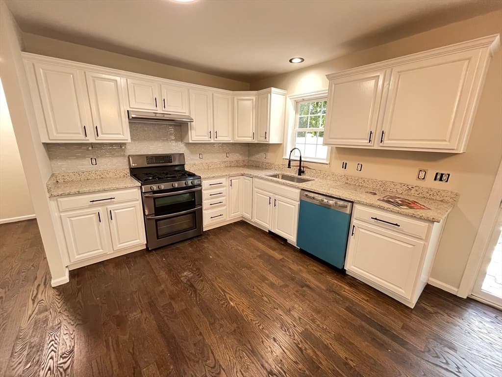 Single Family Residence at 19 Bethany Rd # 19, Framingham MA 01702, photo 10 of 40