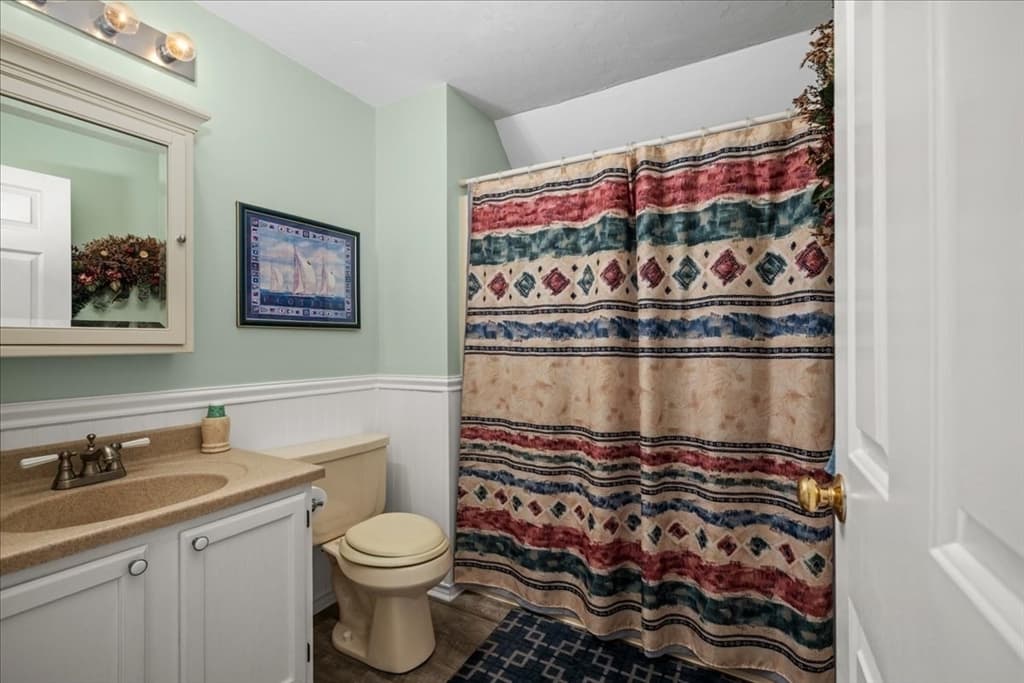 108 Marston Ave, Barnstable MA 02647 photo 24