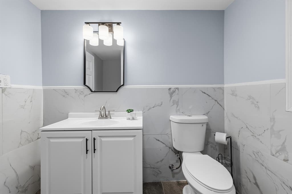 380 Brayton Rd, Tiverton RI 02878 photo 20
