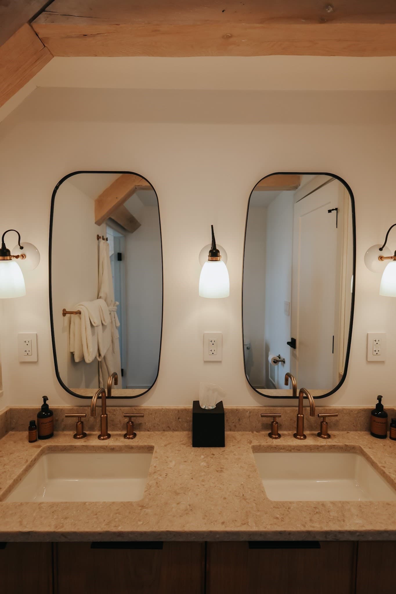 Commercial Sale at 6 N. Beach St, Nantucket MA 02554, photo 6 of 23