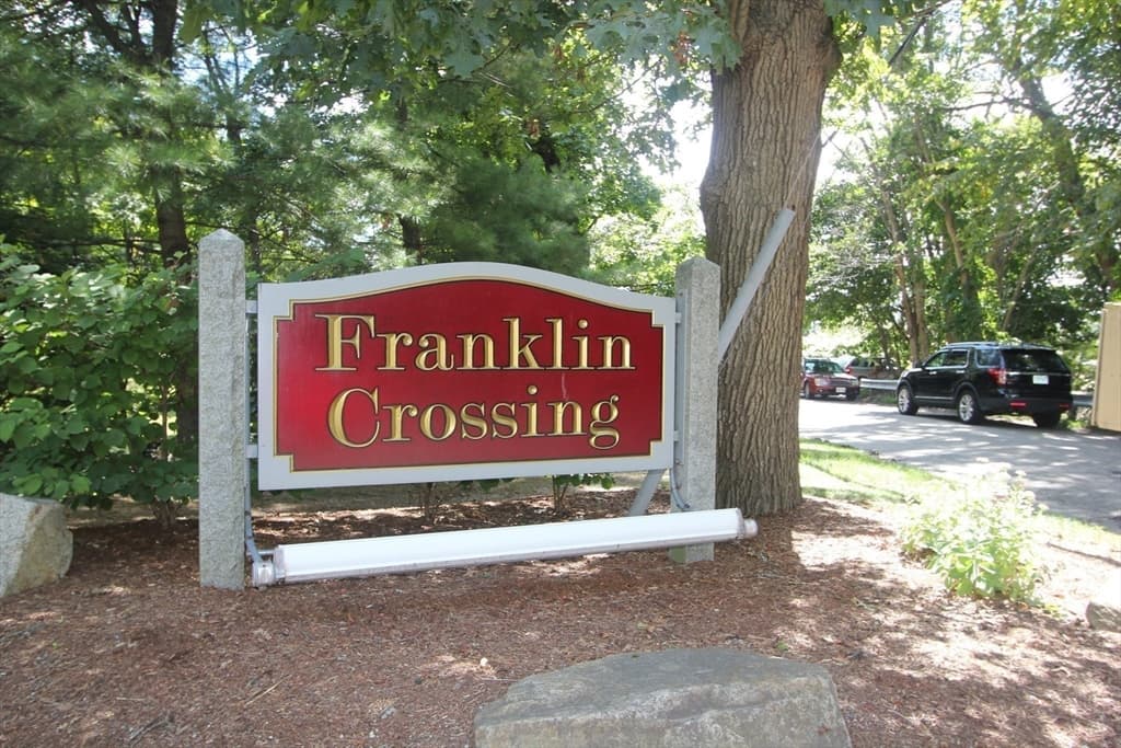 2008 Franklin Crossing Rd # 2008, Franklin MA 02038 photo 35