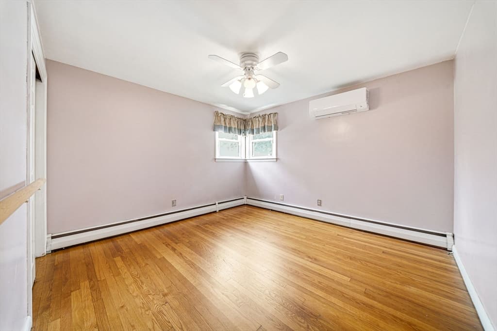 Single Family Residence at 33 Fairchild Ave, Saugus MA 01906, photo 15 of 33