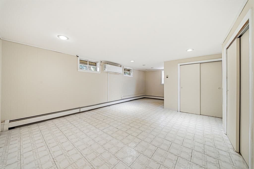 Single Family Residence at 33 Fairchild Ave, Saugus MA 01906, photo 21 of 33