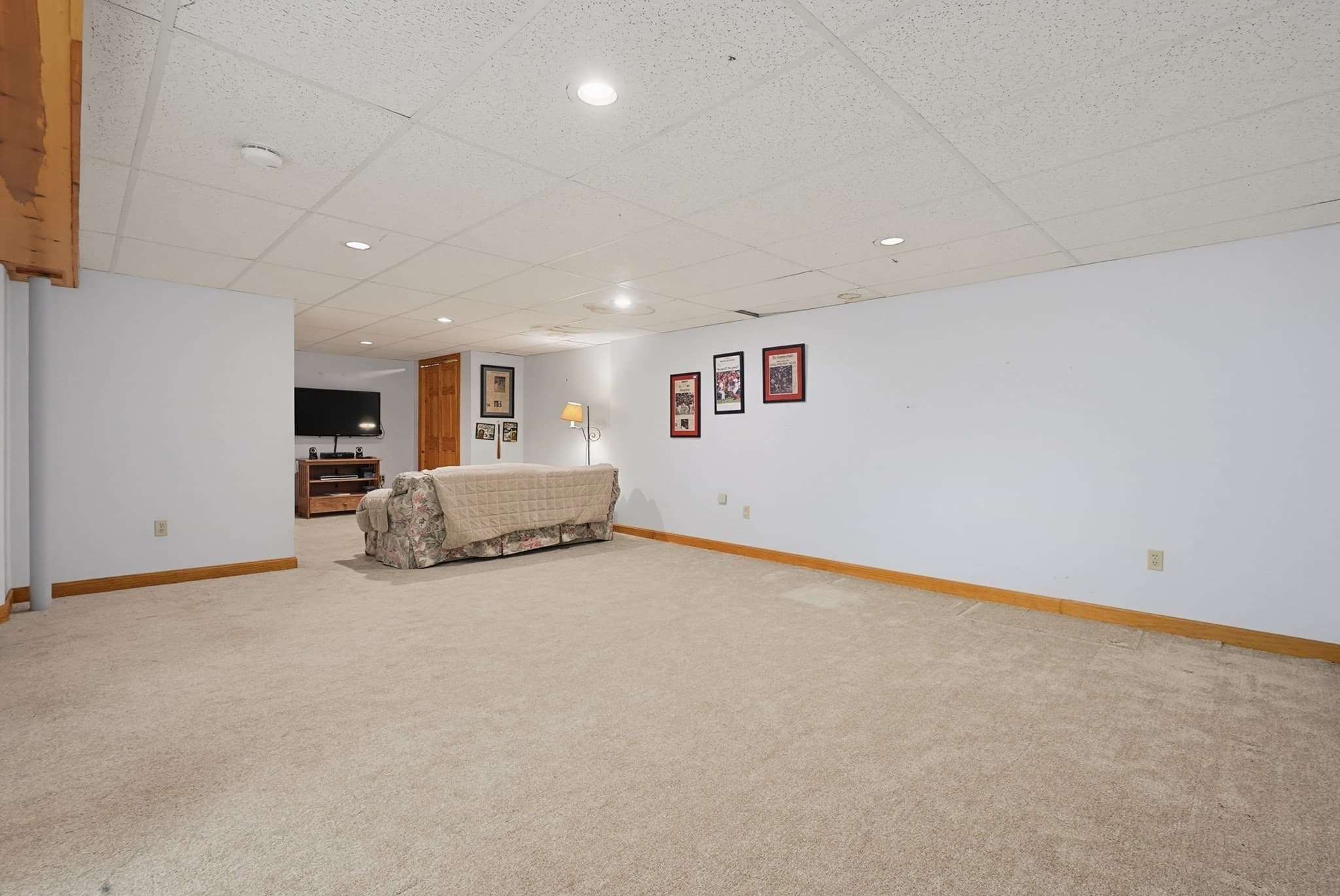 Single Family Residence at 1775 Drift Rd, Westport MA 02790, Westport, photo 32 of 42