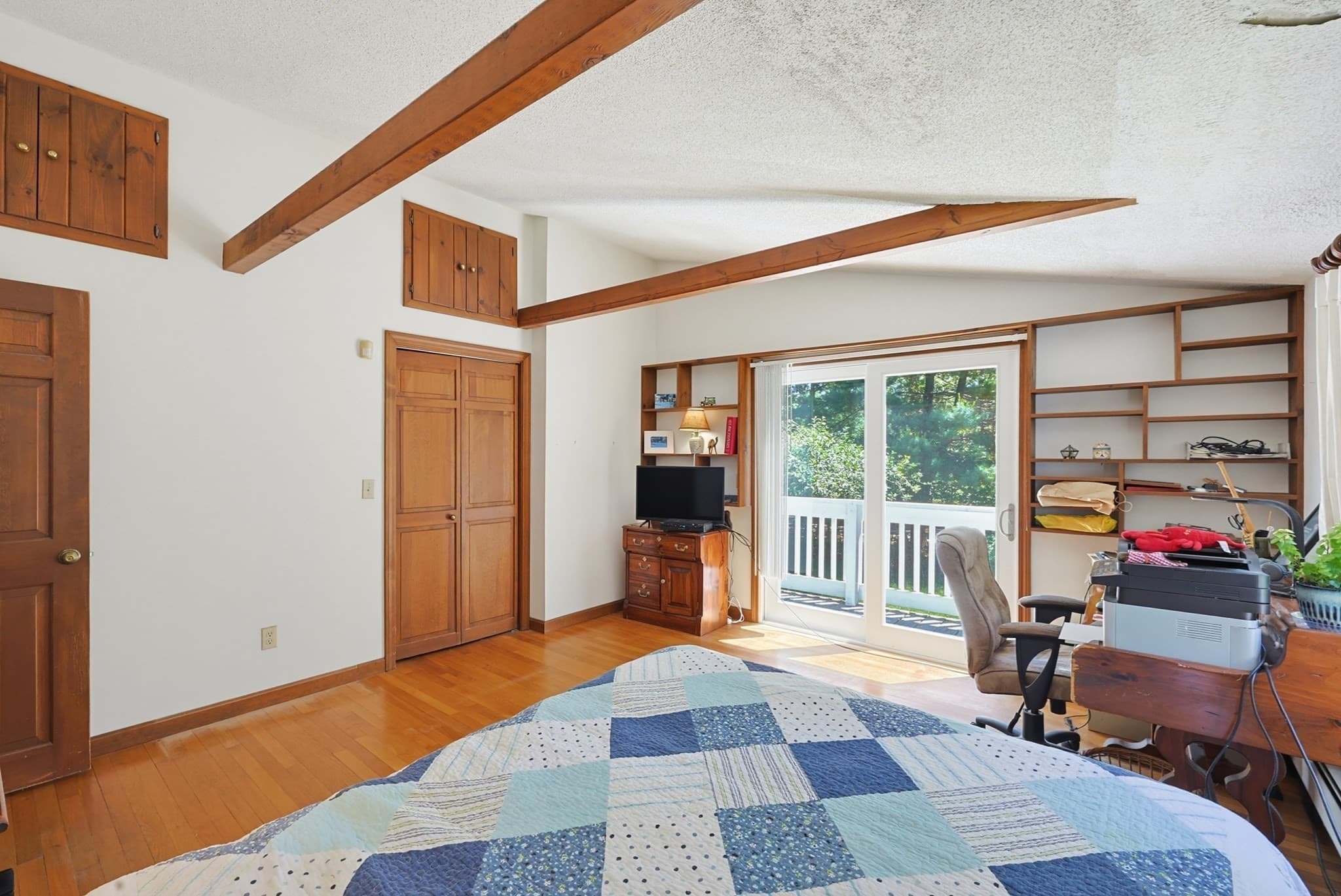 Single Family Residence at 1775 Drift Rd, Westport MA 02790, Westport, photo 21 of 42