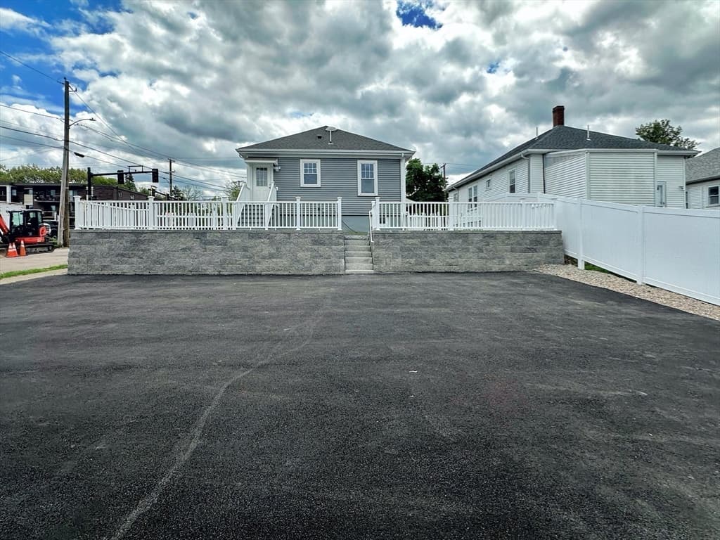 338 Sea St, Quincy MA 02169 photo 22