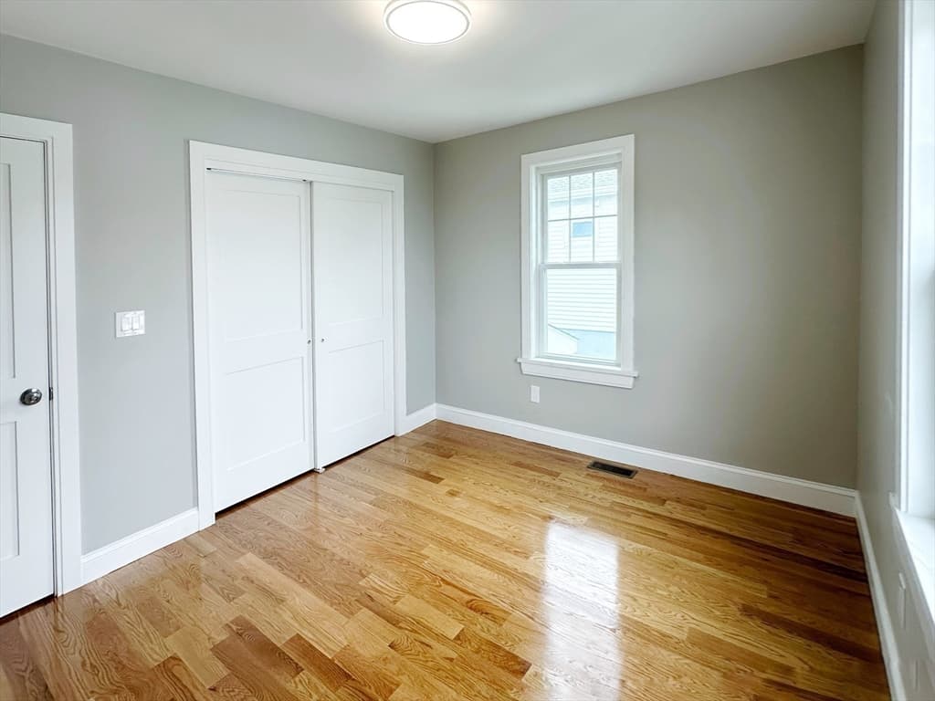 338 Sea St, Quincy MA 02169 photo 14