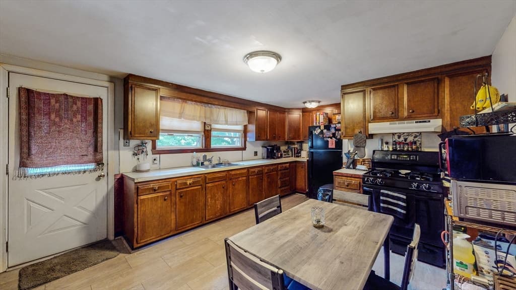 59 River St, Newton MA 02465 photo 10