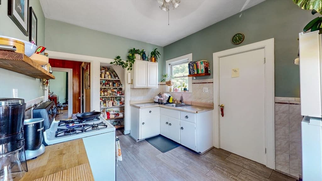 59 River St, Newton MA 02465 photo 18