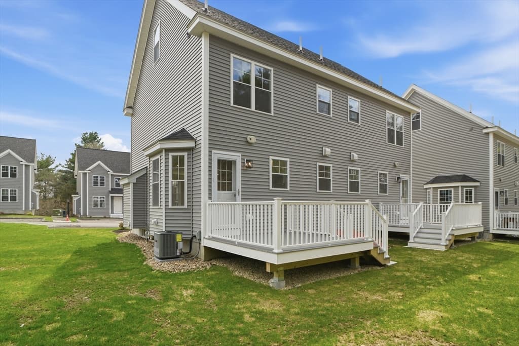 Condominium at 37 Ambrose Way # 37, Shirley MA 01464, Shirley, photo 27 of 31