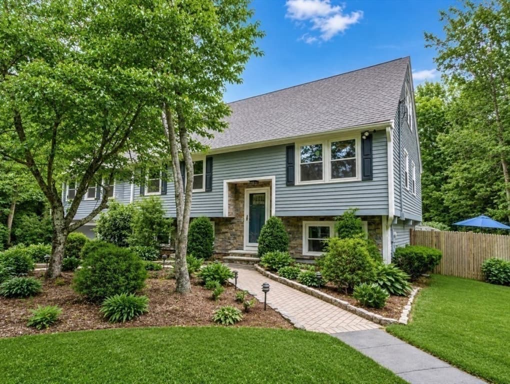 Single Family Residence at 779 Ware St, Mansfield MA 02048, Mansfield, photo 33 of 42