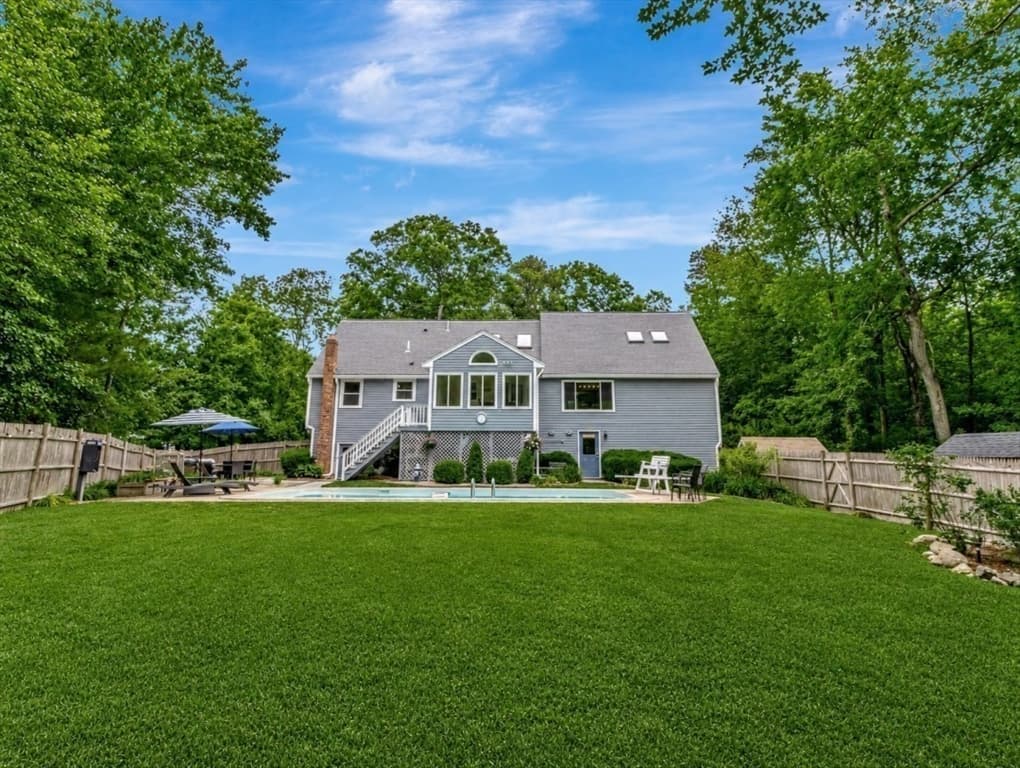 Single Family Residence at 779 Ware St, Mansfield MA 02048, Mansfield, photo 41 of 42