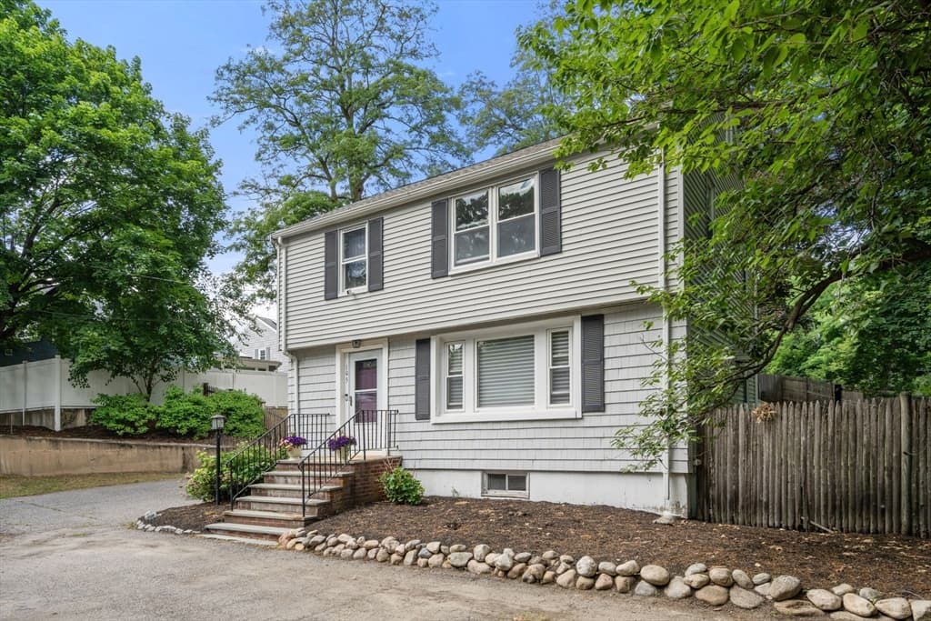 Single Family Residence at 105 Pine Ridge Rd, Medford MA 02155, Medford, photo 2 of 23