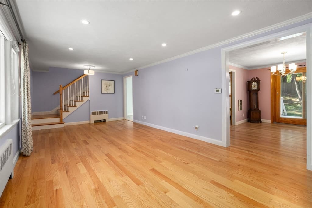 Single Family Residence at 105 Pine Ridge Rd, Medford MA 02155, Medford, photo 8 of 23