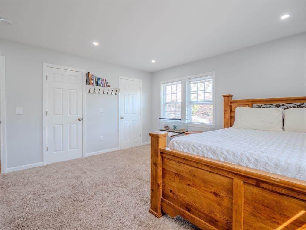 1 Dolge Ct, Oxford MA 01540 photo 23