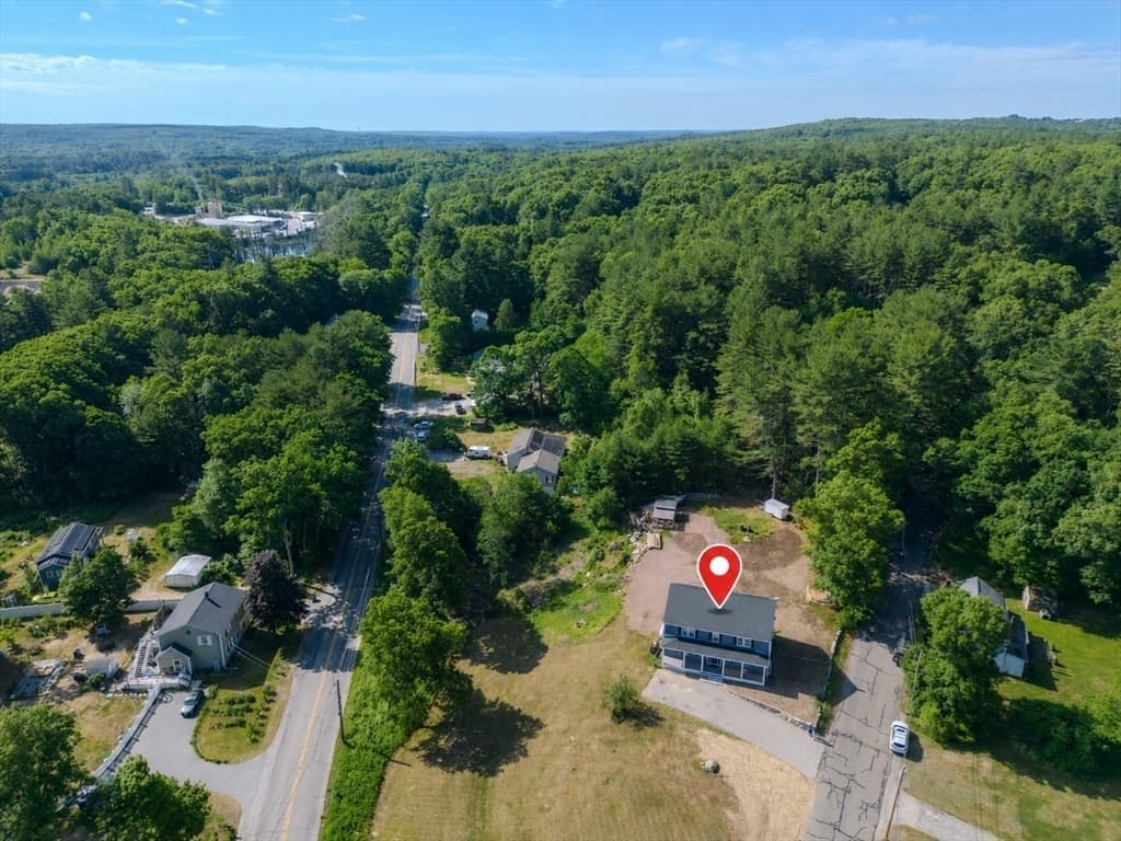 1 Dolge Ct, Oxford MA 01540 photo 3