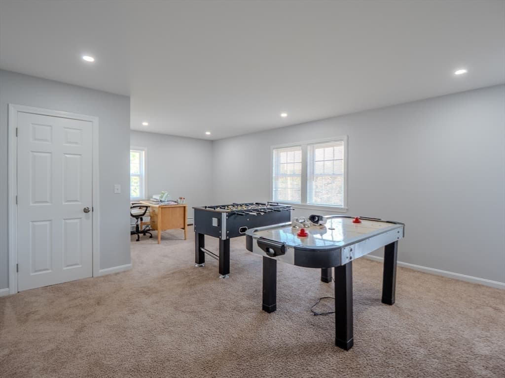 1 Dolge Ct, Oxford MA 01540 photo 24