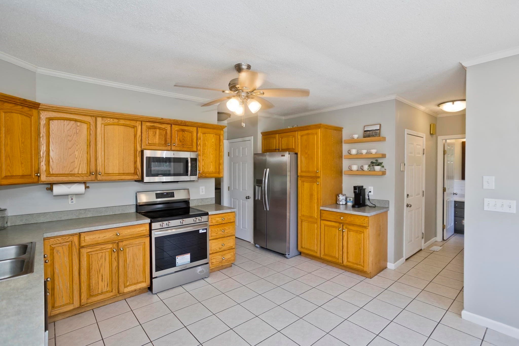 Single Family Residence at 26 Laro Rd, Southwick MA 01077, Southwick, photo 10 of 21